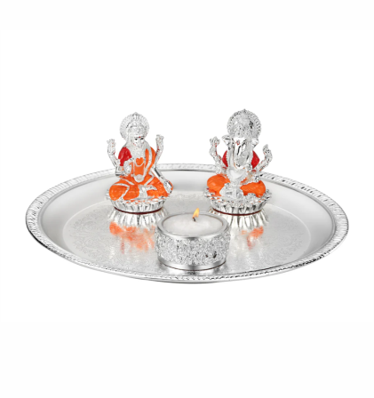 Puja Thali with Lakshmi Ganesha on Chowki & Tea Light